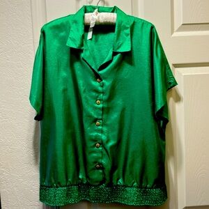 Women’s green blouse size 18